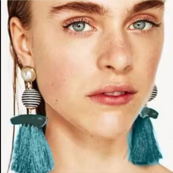 New ZARA Mod Geo Blue Fringe Earrings - Picture 7 of 9